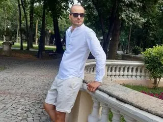Ass Lauranceee