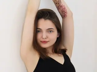 Cam LessyTaylor